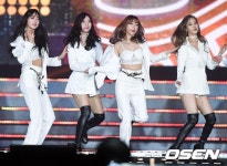 [사진]란제리룩 달샤벳 세리,재킷이 벗겨지도록   ::: 미주 중앙일보 - The Biggest Nationwide Korean-American Newspaper :::  [사진]... 