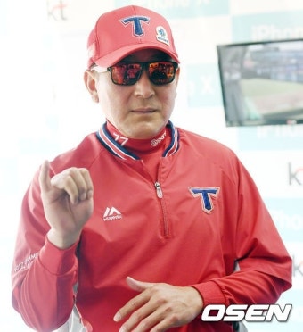 [현장 톡톡]'5위 2경기차' 김기태 감독, '상당히 중요한 일정이다'   - 미주 중앙일보