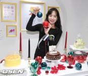 [사진]앤디 워홀 케이크와 함께하는 케이크 살롱   - 미주 중앙일보 