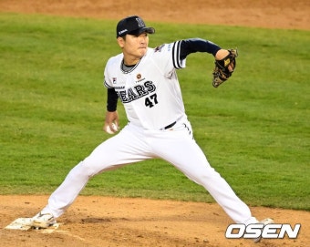 [사진]곽빈,'시즌 첫 등판 승리를' - NO.1 축구 전문 미디어, 스포탈코리아 [사진]곽빈,'시즌 첫 등판 승리를'