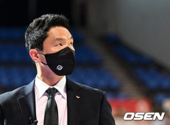[사진]전희철 감독, '통합우승을 위해' - NO.1 축구 전문 미디어, 스포탈코리아 [사진]전희철 감독, '통합우승을 위해'