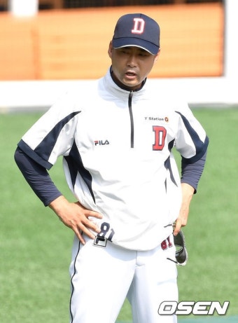 순항하는 중에 코치진 개편, 한화에 신설된 '벤치코치'…최원호 감독 요청 왜?::스포탈코리아 순항하는 중에 코치진 개편, 한화에 신설된...