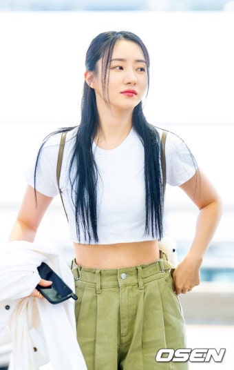 [사진]드림캐쳐 수아,'사랑스럽게 복근 뽐내며'::스포탈코리아 [사진]드림캐쳐 수아,'사랑스럽게 복근 뽐내며'