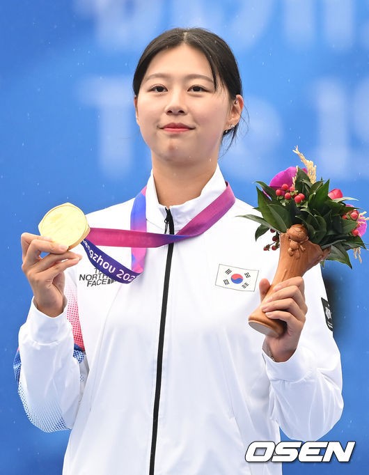 양궁 국가대표 임시현, 파리 올림픽에서 3관왕 차지! 윤석열 대통령 자랑스러워