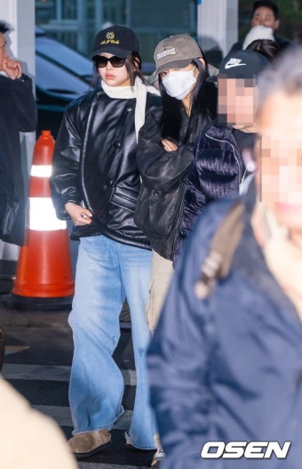 [사진]뉴진스 혜인-민지,'힙하게'::스포탈코리아 [사진]뉴진스 혜인-민지,'힙하게'