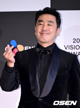 [단독] 류승룡, 팬데믹 때문에 못 나온 '유퀴즈' 4년만에 출연..오늘 녹화::스포탈코리아 [단독] 류승룡, 팬데믹 때문에 못 나온 '유퀴즈' 4년만에...