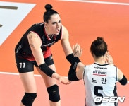 [사진]지아, 노란 한 번 쳐!::스포탈코리아 [사진]지아, 노란 한 번 쳐!