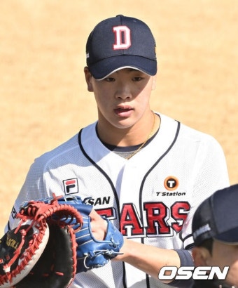 ‘연패 빠진 두산’ 국민타자, 최준호의 배짱투와 전민재의 첫 홈런에 희망을 봤다 [오!쎈 대구]::스포탈코리아 ‘연패 빠진 두산’ 국민타자...