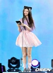 [사진]뉴진스 다니엘, 코리아 온 스테이지 단독 MC::스포탈코리아 [사진]뉴진스 다니엘, 코리아 온 스테이지 단독 MC