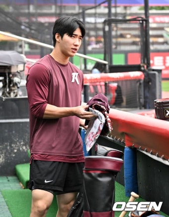 [사진]훈련 준비하는 이주형::스포탈코리아 [사진]훈련 준비하는 이주형