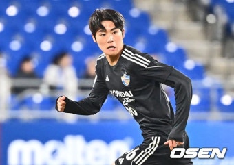 코리안 듀오 황인범과 설영우, FK 츠르베나 즈베즈다의 대승 이끌다