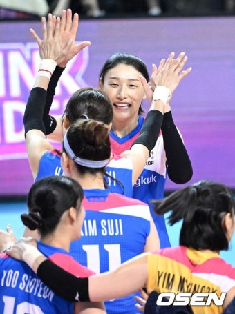 [사진]김연경,'은퇴 경기 승리에 환호'::스포탈코리아 [사진]김연경,'은퇴 경기 승리에 환호'