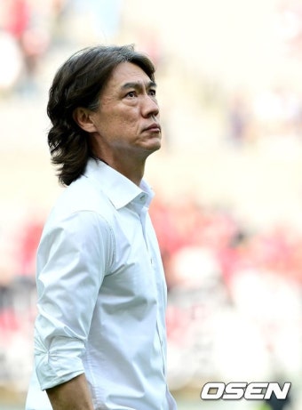 KFA 이임생 이사, ''홍명보 감독, 2027년 사우디 아시안컵까지 선임'' [오!쎈현장]::스포탈코리아 KFA 이임생 이사, ''홍명보 감독, 2027년...