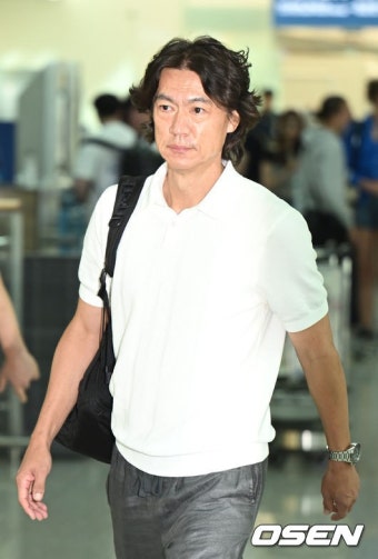[사진]홍명보 감독,'정면돌파'::스포탈코리아 [사진]홍명보 감독,'정면돌파'