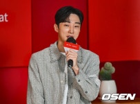 [사진] 진영, 에피소드가 너무 많아요::스포탈코리아 [사진] 진영, 에피소드가 너무 많아요