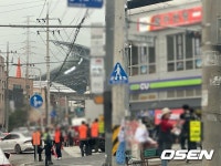 3만여 관중 절반도 입장 못했다 [오!쎈 용인]::스포탈코리아 경기시작 90분도 안 남았는데? 3만여 관중 절반도 입장 못했다 [오!쎈 용인]