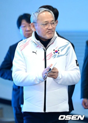 [사진]유인촌 문체부 장관, '하얼빈 동계AG 결단식 참석'::스포탈코리아 [사진]유인촌 문체부 장관, '하얼빈 동계AG 결단식 참석'