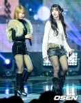[사진]무대 오르는 메이딘 나고미-예서::스포탈코리아 [사진]무대 오르는 메이딘 나고미-예서