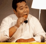 치킨 다리 먹는 법.. | 보배드림 자유게시판