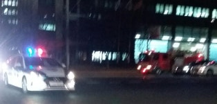 7시 살인마 강남경찰서에서 나오자 정확하게 미행하는 살인마 빨갱이차가 비 | 보배드림 자유게시판