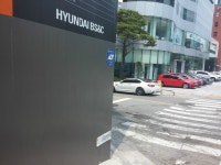 현대 모터스튜디오 가는길 or 안에서 | 보배드림 직찍/특종발견