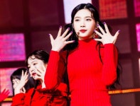 조이 | 보배드림 레이싱모델