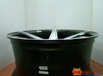 ♣♣클럽타이어JK♣♣ 아방가르드 3249 19인치 블랙폴리쉬 | 보배드림 장착시공사진