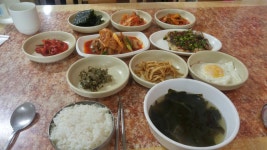 아침먹으러 기사식당 왔는데 좋군요 | 보배드림 국산차게시판