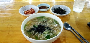 땀흘리고 먹는 칼국수는! | 보배드림 국산차게시판