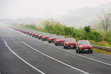 기네스 등재된 총 56대의 중국 무인자동차 실험 | 보배드림 국산차게시판