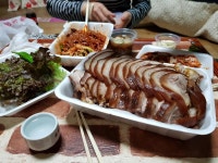 제생일이니까 엄니가 족발시켜주심 | 보배드림 유머게시판