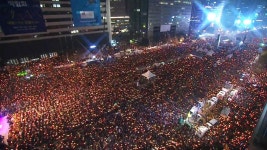 촛불집회 100만명 참여 당시 일본인들 반응 | 보배드림 유머게시판