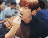 이번에 역대급으로 덕계못 깨신 외국인분 - 인스티즈(instiz) 인티포털 이번에 역대급으로 덕계못 깨신 외국인분
