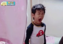 아빠어디가 10준수랑 어릴때 과거사진까지 존똑인 남자배우... 이슈 카테고리 아빠어디가 10준수랑 어릴때 과거사진까지 존똑인 남자배우