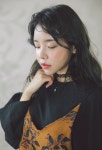 크림슨롤업 래글런 티셔츠 - (주)난다 크림슨롤업 래글런 티셔츠