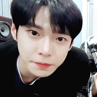 Nct 도영 브이앱 움짤.gif - 인스티즈(instiz) 연예 카테고리