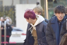 김상균 저 날 온 세상 추위 자기가 다 맞은사람같앜ㅋㅋㅋㅋㅋㅋㅋㅋ - 인스티즈(instiz, 音思提资) 익명예잡 [익명예잡] 김상균 저 날 온 세상... 