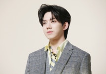 엥... 윤도운 얼굴.....?? - 인스티즈(instiz) 익명예잡 엥... 윤도운 얼굴.....??