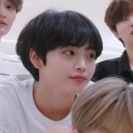 세상에 어떤 사람이 코꾸몽에 새끼손가락이 안 들어가니....... - 인스티즈(instiz) 연예 카테고리 세상에 어떤 사람이 코꾸몽에 새끼손가락이 안... 