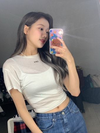 아 이나은 거울셀카 너무 예뻐서 머리깰뻔 - 인스티즈(instiz) 익명예잡 아 이나은 거울셀카 너무 예뻐서 머리깰뻔