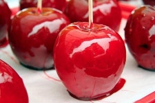 일드나 만화에 나오는 사과사탕 씹어먹는거 아닌거 알고 충격받음... 카테고리 일드나 만화에 나오는 사과사탕 씹어먹는거 아닌거 알고 충격받음