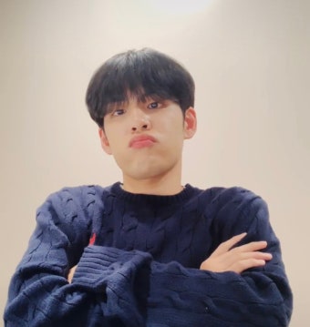 아니 데식 원필 브이앱 보는데 왜 저화질 짤 유독 많은지 바로 납득함ㅋㅋㅋㅋㅋㅋㅋㅋㅋㅋㅋㅋㅋㅋㅋ - 인스티즈(instiz) 연예 카테고리