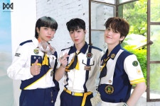 [잡담] 온앤오프는 어떻게 이렇게 뽀용뽀용한 애들을 모아뒀지? - 인스티즈(instiz) 연예 카테고리 온앤오프는 어떻게 이렇게 뽀용뽀용한... 