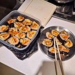 알바왔는데 사장님 어머니가 김밥 싸다주심 - 인스티즈(instiz) 일상 카테고리 알바왔는데 사장님 어머니가 김밥 싸다주심