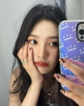 [잡담] 혹시 레드벨벳 조이 이 네일 잘 보이는 사진 잇는 사람 ㅠ - 인스티즈(instiz) 연예 카테고리