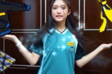 아이브 이서 교복입은거 보니까 15살인거 실감 확된당ㅋㅋㅋㅋㅋㅋ... 아이브 이서 교복입은거 보니까 15살인거 실감 확된당ㅋㅋㅋㅋㅋㅋ