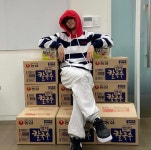 와 농심에서 더보이즈한테 보내준 멸치칼국수 박스봐 - 인스티즈(instiz) 연예 카테고리 와 농심에서 더보이즈한테 보내준 멸치칼국수 박스봐