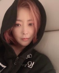 [잡담] 김희선 인스타그램 핑크머리 염색!! - 인스티즈(instiz) 드영배 카테고리