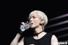 [잡담] 얼굴은 큐피트 천사 몸은 타고난 근수저 헬스boy 인게 가능하구나 - 인스티즈(instiz) 연예 카테고리
