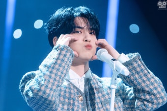 [잡담] 원필 트위드 자켓 너무 잘 어울림.... - 인스티즈(instiz) 연예 카테고리